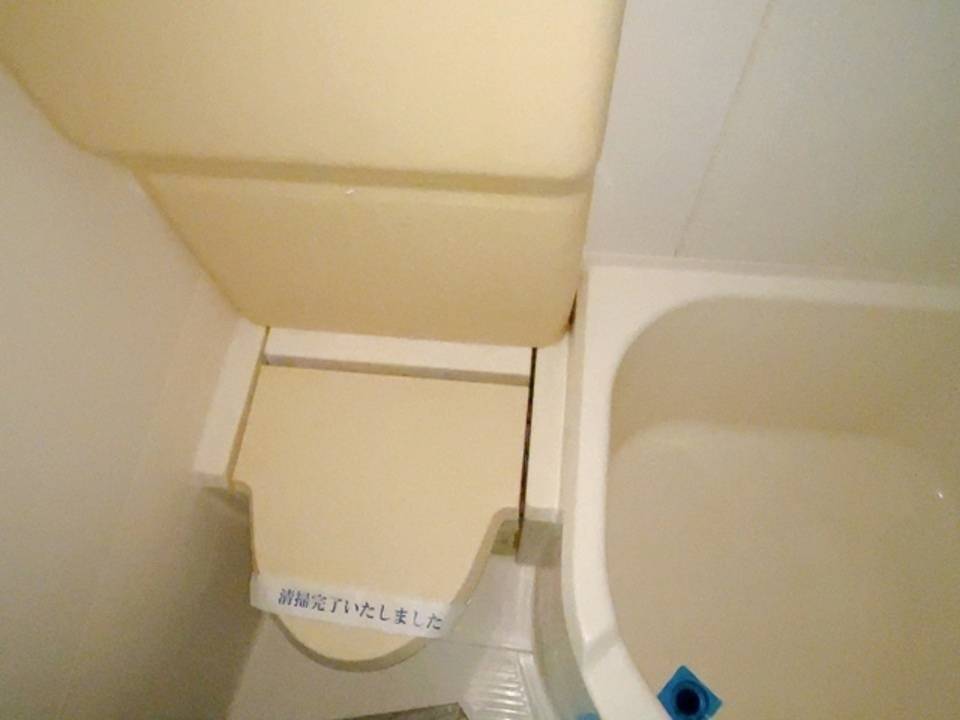 トイレ　トイレ