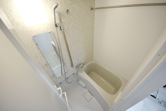 バス・シャワールーム　※同物件別部屋写真です。