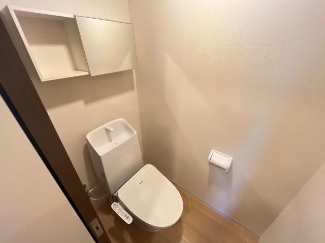 トイレ　シャワー付トイレ