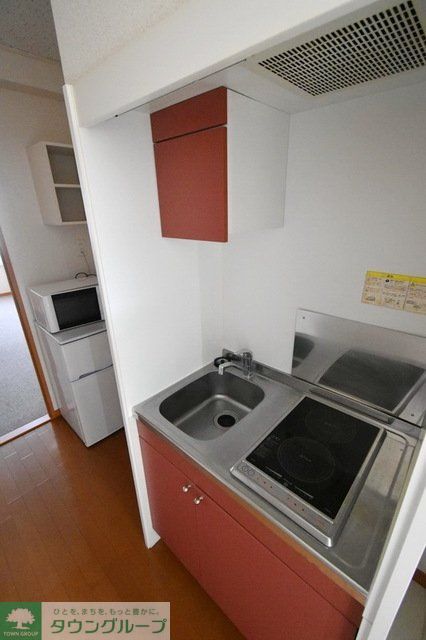 西武拝島線 東大和市駅 徒歩15分 2階建 築24年のキッチン写真