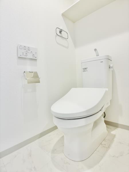 トイレ　落ち着いたトイレです