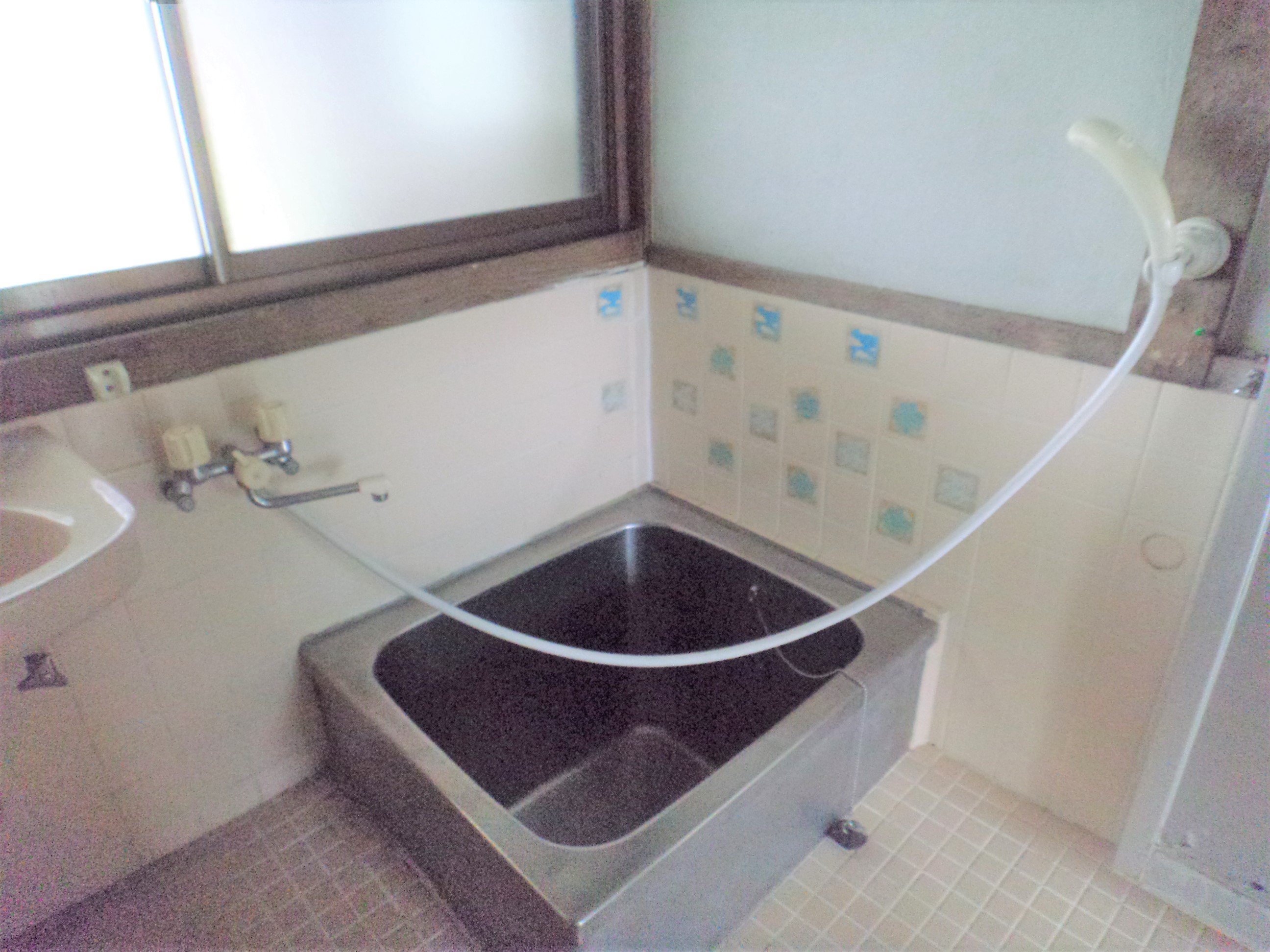 草江2棟建貸家の風呂写真