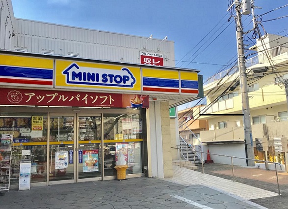 コンビニ　ミニストップたまプラーザ店（コンビニ）まで706m
