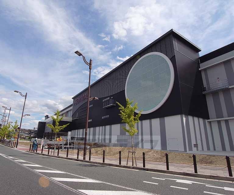 【京都市西京区牛ケ瀬新田泓町のアパートのスーパー】