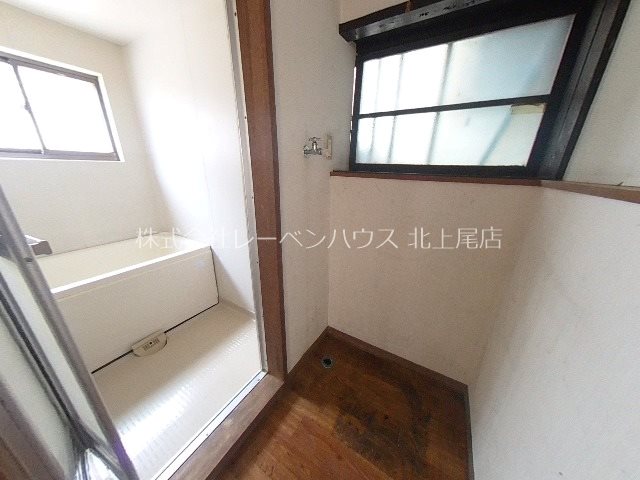 洗面設備　室内洗濯機置場