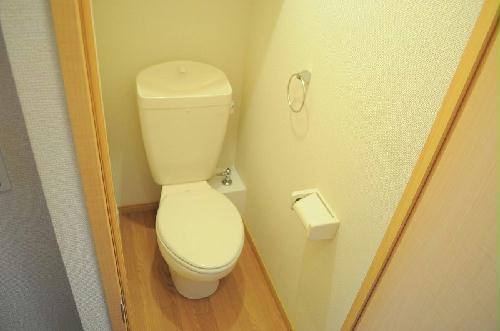 トイレ　バスルーム・トイレの独立設計で快適な毎日を！