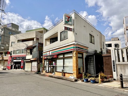 コンビニ　セブンイレブン 八尾山本町1丁目店（コンビニ）まで2047m