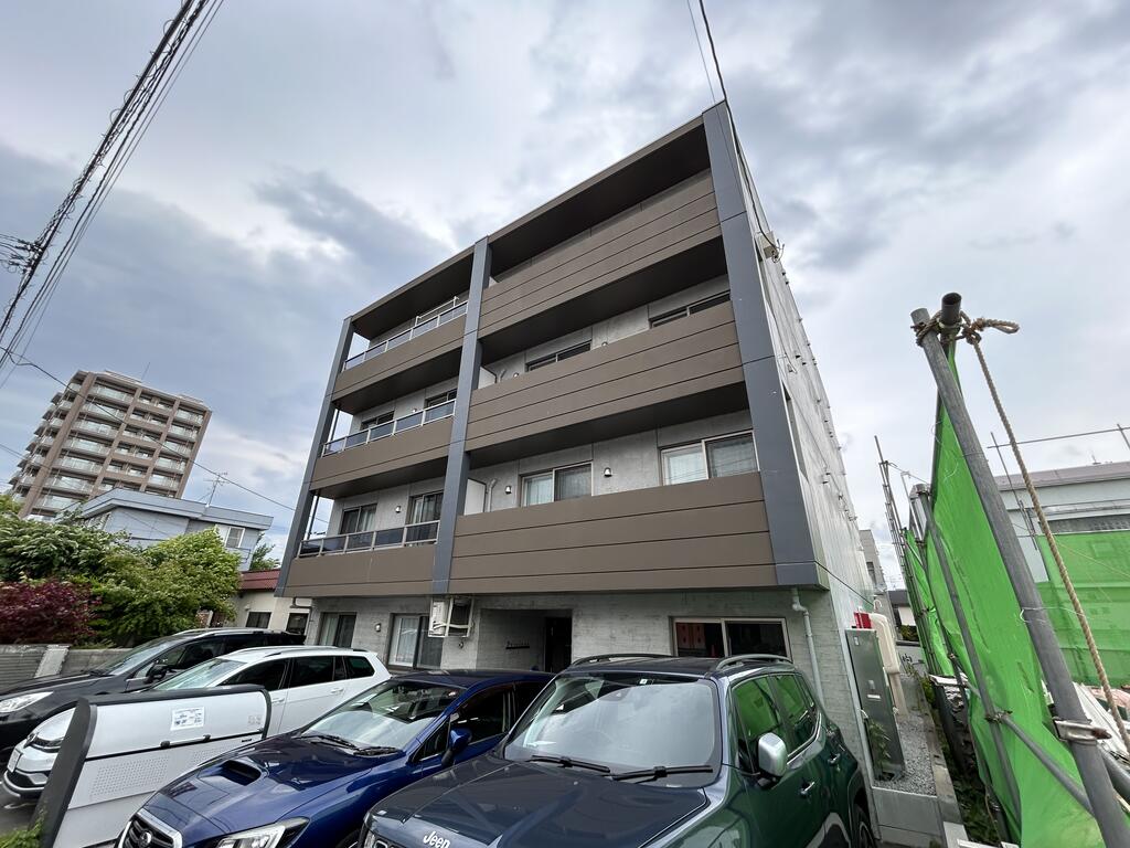 プリヴィエール西町の外観写真