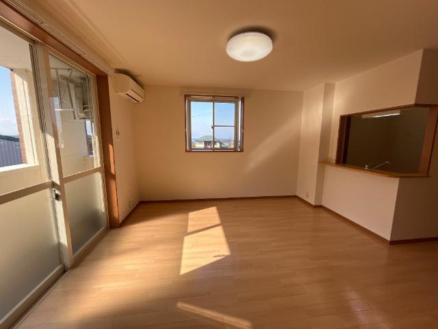 居室・リビング　リビング