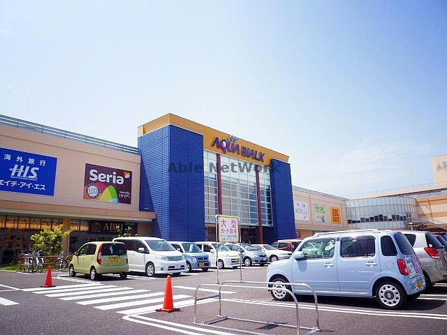 【大垣市見取町のマンションのショッピングセンター】