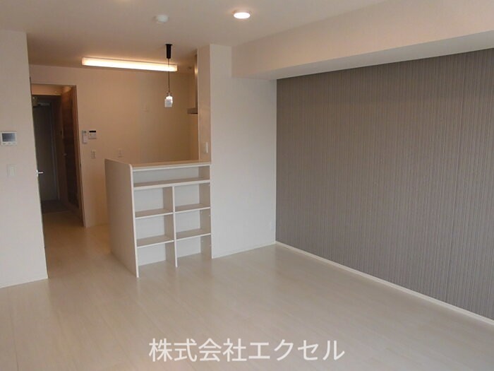 居室・リビング　13帖のお部屋です。