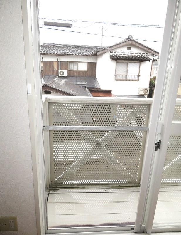 その他　日当たりの良いバルコニー