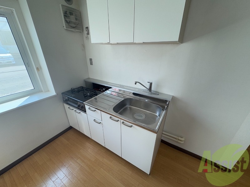 キッチン　キッチンはスペースも広々していて使いやすそうですよ！