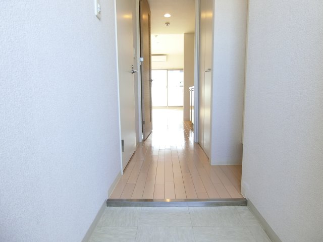 玄関　詳細は、RISUMO江坂本店→06-6155-7137まで♪