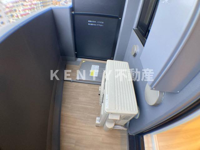 バルコニー　陽当たり良好なバルコニーです