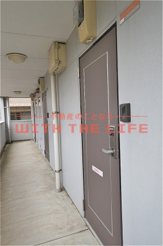 玄関　シンプルで使いやすい玄関です