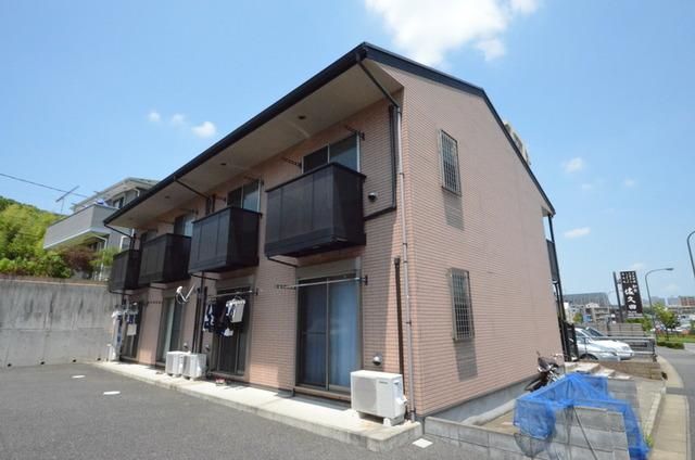 駐車場　♪ベランダ側が駐車場で陽当りを遮りません♪