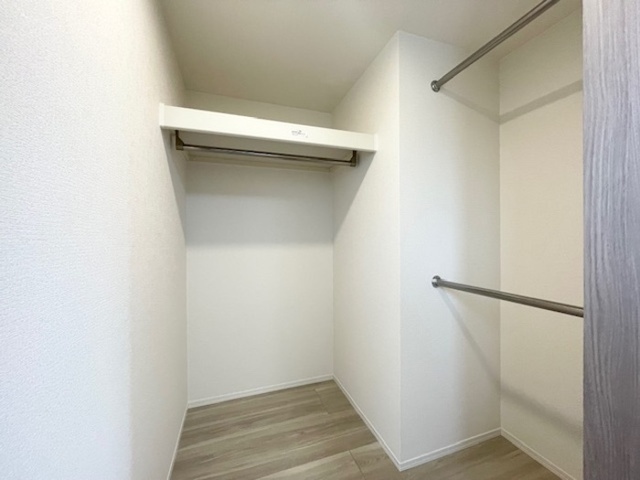 収納　ウォークインクローゼット