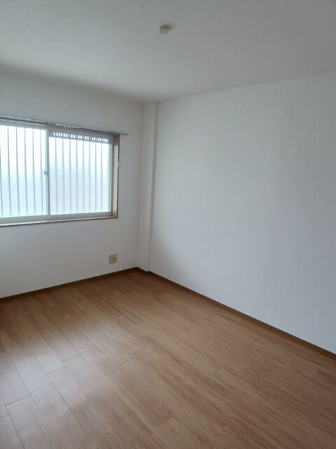 その他　ハピーズ総社溝口店まで1300m