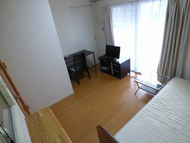 その他部屋・スペース　広めの洋室部分でレイアウトしやすい間取りです★