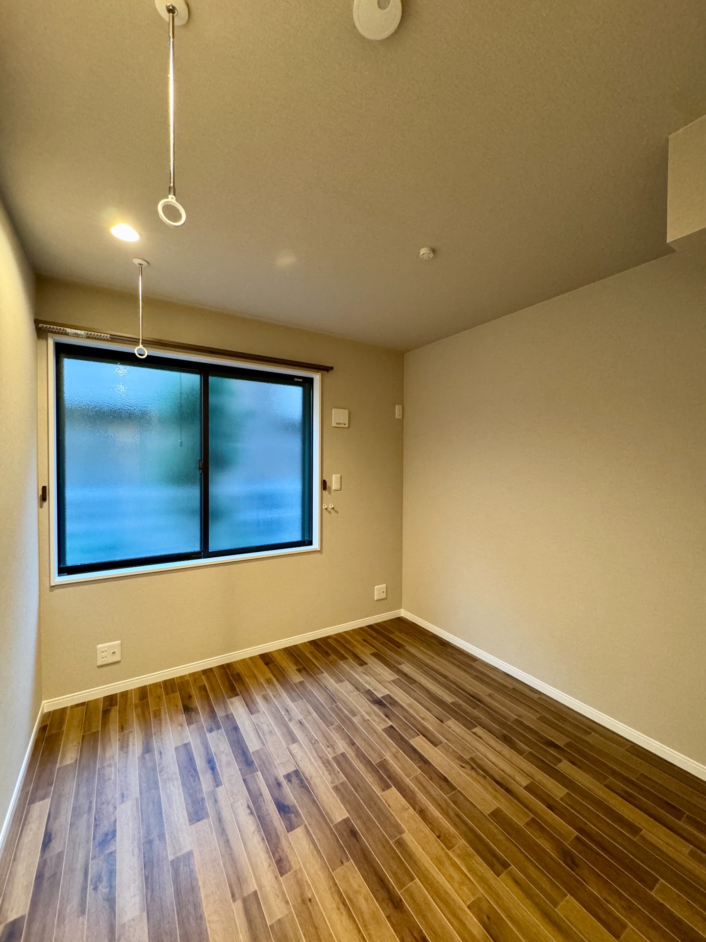 その他　ホスクリーン搭載♪