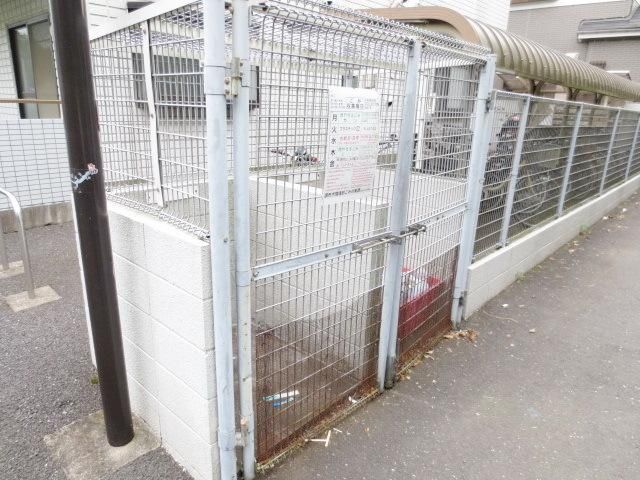 その他共有部分　★共用ゴミ置き場★