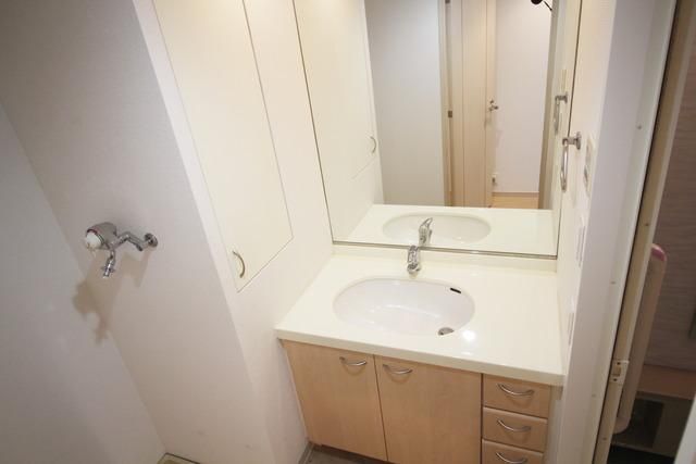 洗面設備　※別部屋参考写真