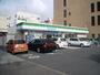 コンビニ　ファミリーマート千成通店（コンビニ）まで125m