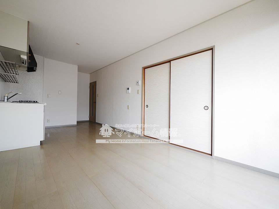 居室・リビング　使い勝手を考えた開放感のあるＤＫ9.5帖