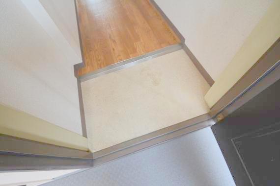 玄関　落ち着いたおしゃれな玄関です。