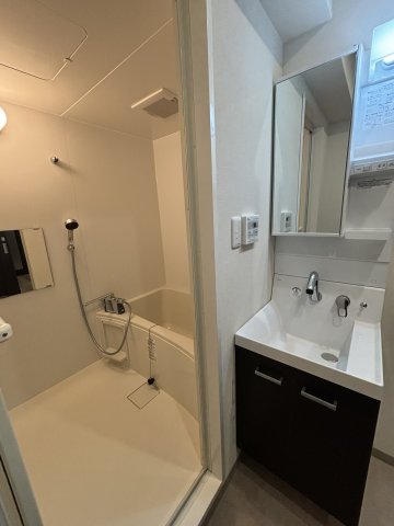バス・シャワールーム　きれいなお風呂です