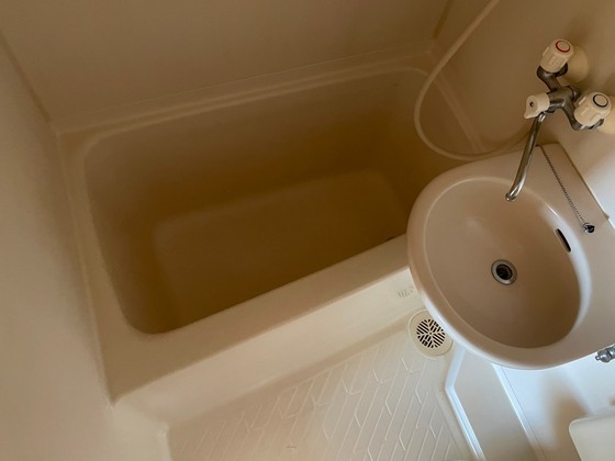 バス・シャワールーム　※別号室の写真です