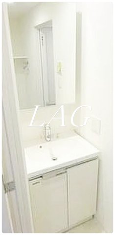 洗面設備　独立洗面台です。