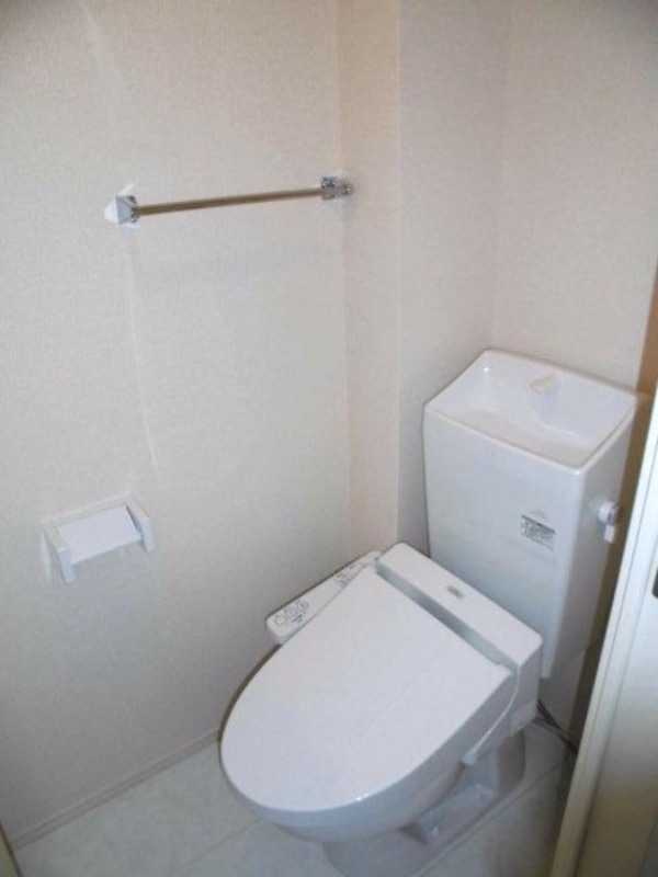 トイレ　図面と現状に相違がある場合には現状を優先