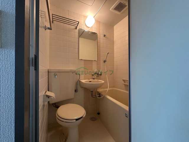 バス・シャワールーム　別部屋参考写真
