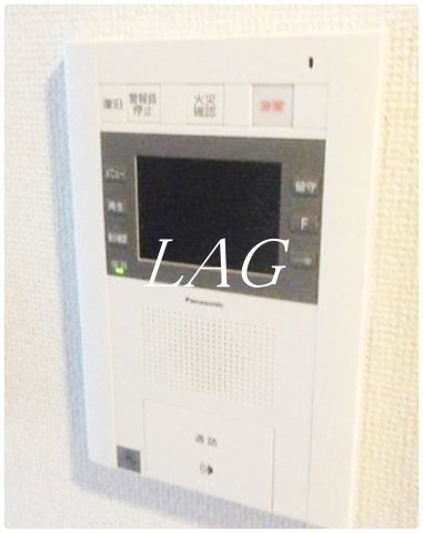 セキュリティ　モニター付きインターホンです。