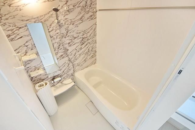 バス・シャワールーム　※別部屋参考※