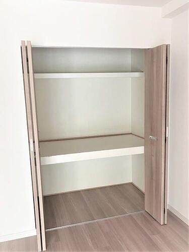 収納　4.5畳洋室クローゼット