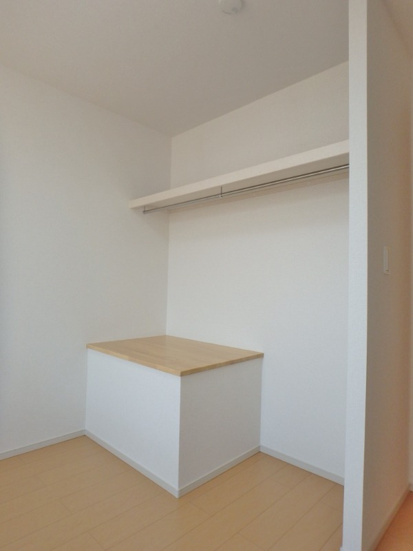 収納　図面と現状に相違がある場合には現状を優先