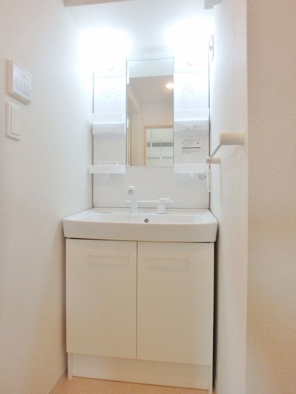 洗面設備　図面と現状に相違がある場合には現状を優先