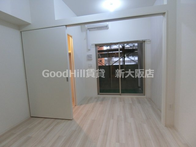 居室・リビング　セレニテ三国プリエ