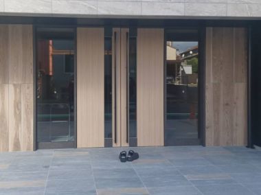 セキュリティ　エントランス