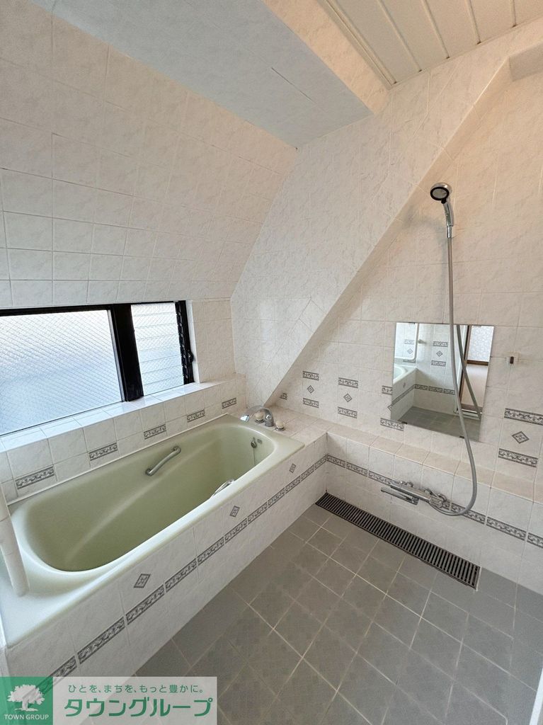 バス・シャワールーム　浴室