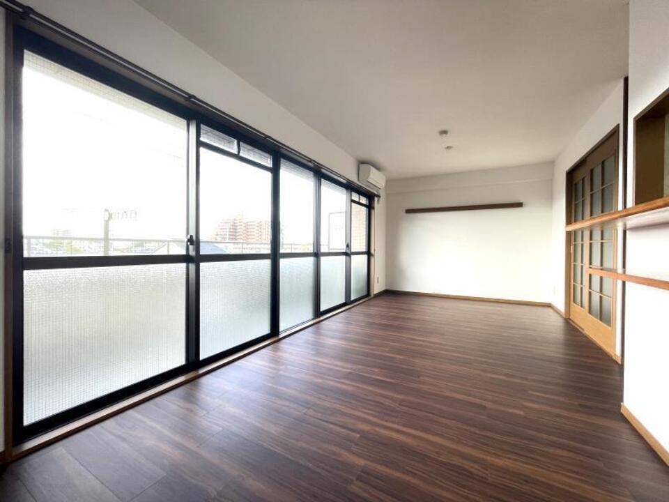 居室・リビング　リビング