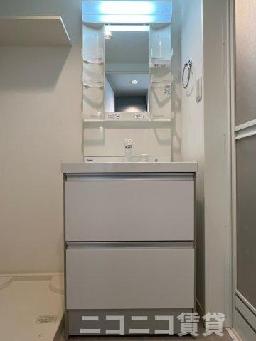 洗面設備　別号室イメージの為、現状を優先致します。