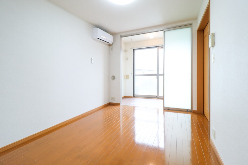 居室・リビング　図面と現状に相違がある場合には現状を優先