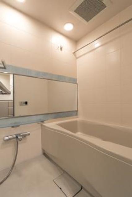 バス・シャワールーム　※写真は同タイプ住戸です。