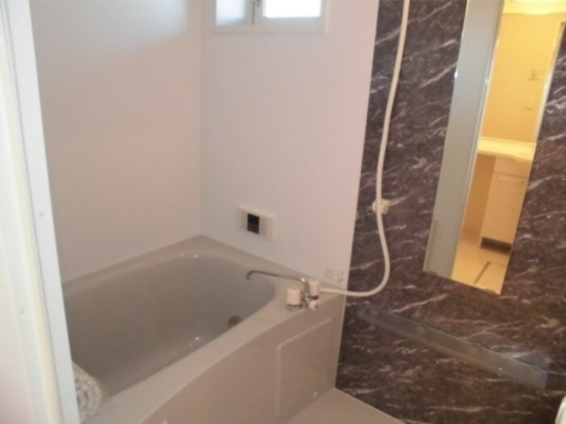 バス・シャワールーム　図面と現状に相違がある場合には現状を優先