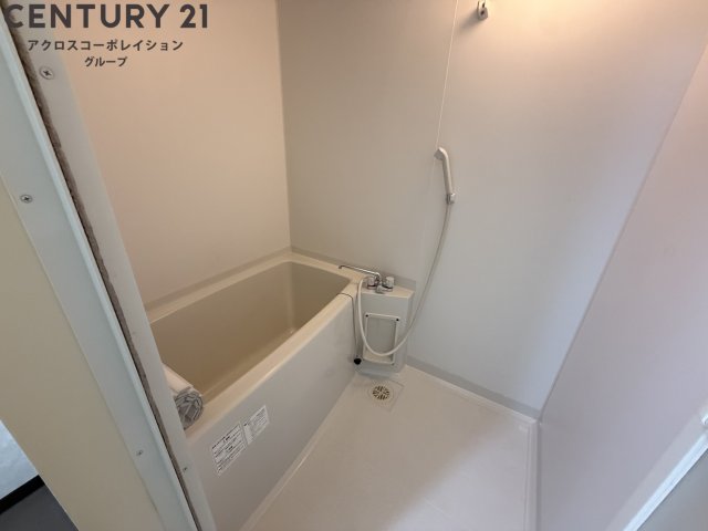 バス・シャワールーム　シンプルで機能的なユニットバスです！