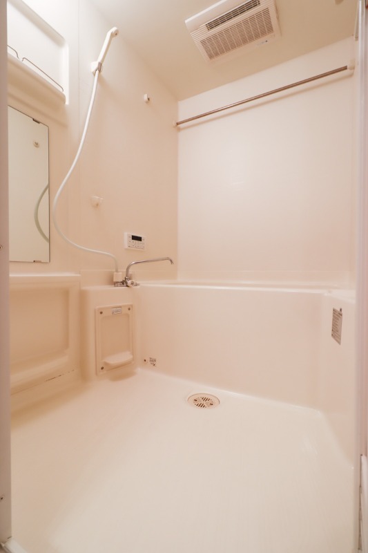 バス・シャワールーム　図面と現状に相違がある場合には現状を優先